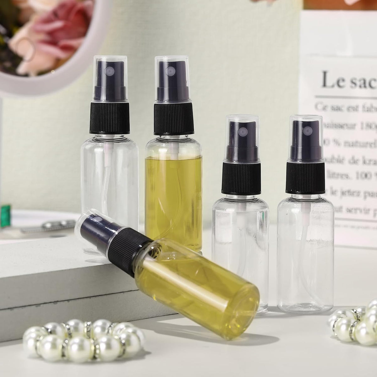Maxcheck 200 Pcs Mini Clear Spray Bottles 1 oz Plastic Empty Travel Bottle Fine Mist Small Spray Containers with 5 Pcs Funnels Refillable Liquid Travel Container for Perfume Skin Toner (Black)