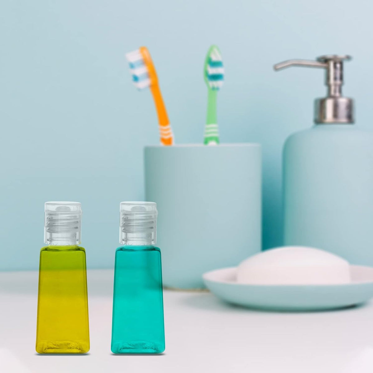 KEILEOHO 200 PCS Plastic Empty Bottles with Flip Cap, 1oz/30 ml Refillable Travel Size Bottles, Mini Plastic Empty Toiletry Bottles for Lotions, Creams, Shampoo and Toiletries
